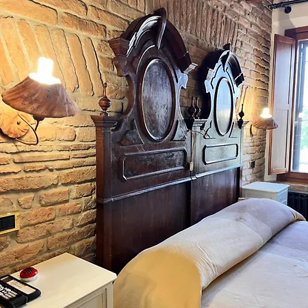 Locanda Corte Arcangeli Ferrara Exterior photo