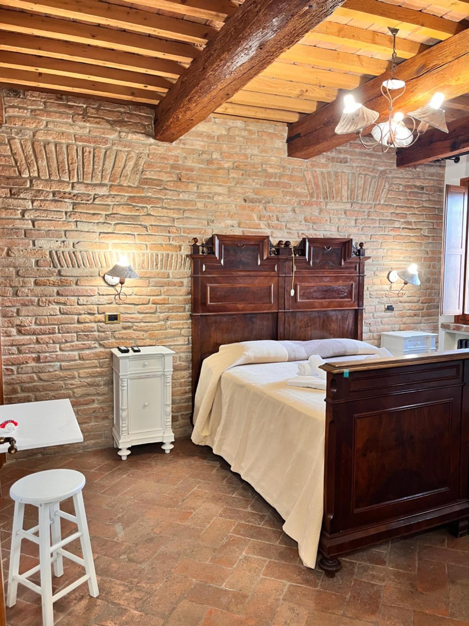 Corte Arcangeli Hotel 3*
